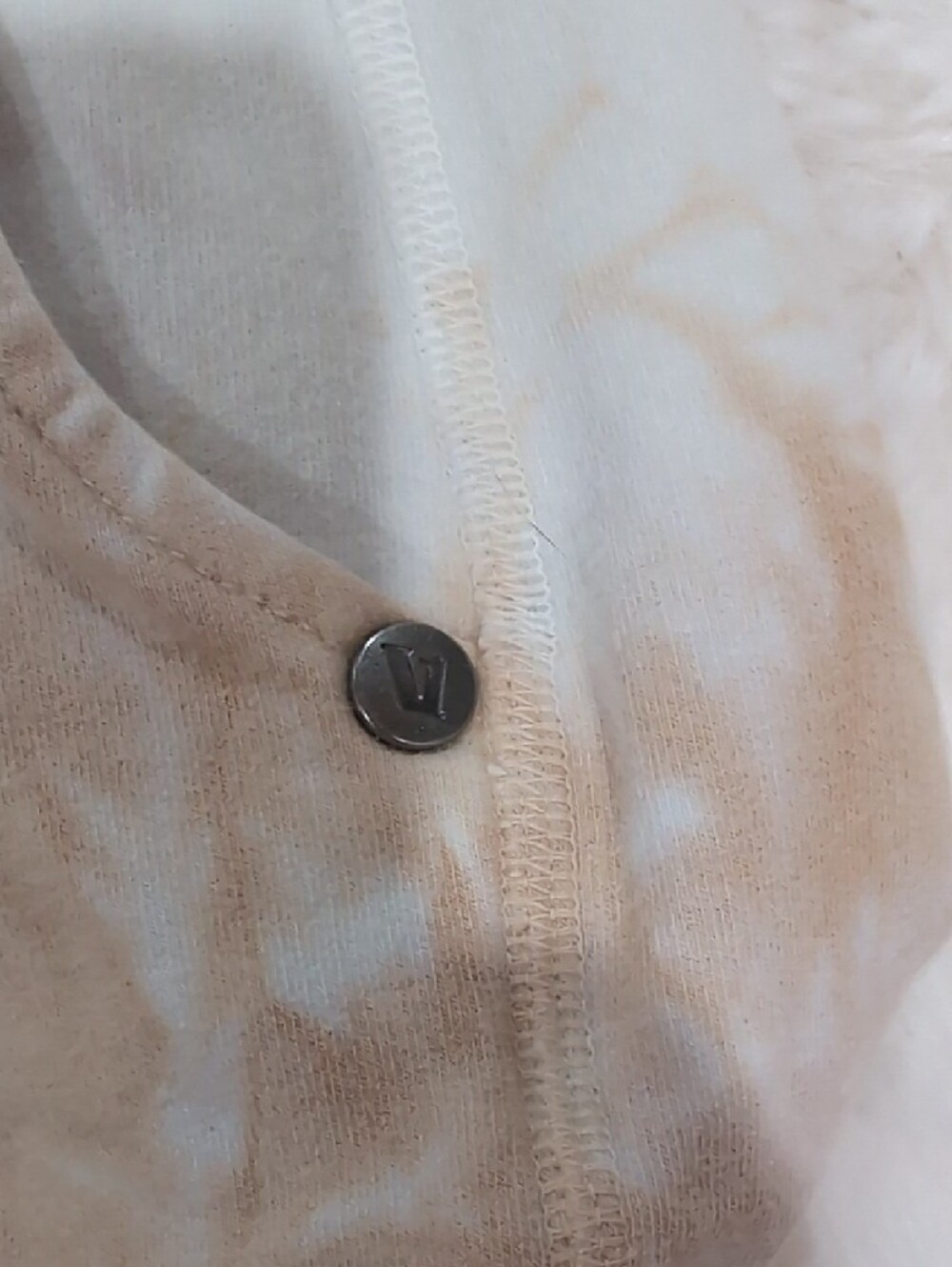 Vuori Tie-Dye Beige + White Joggers - Picture 3 of 4